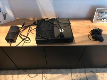 X BOX ONE + Forza Horizon 4/5 + Forza Motorsport 7, Avec 1 manette, Xbox One, Comme neuf, Enlèvement