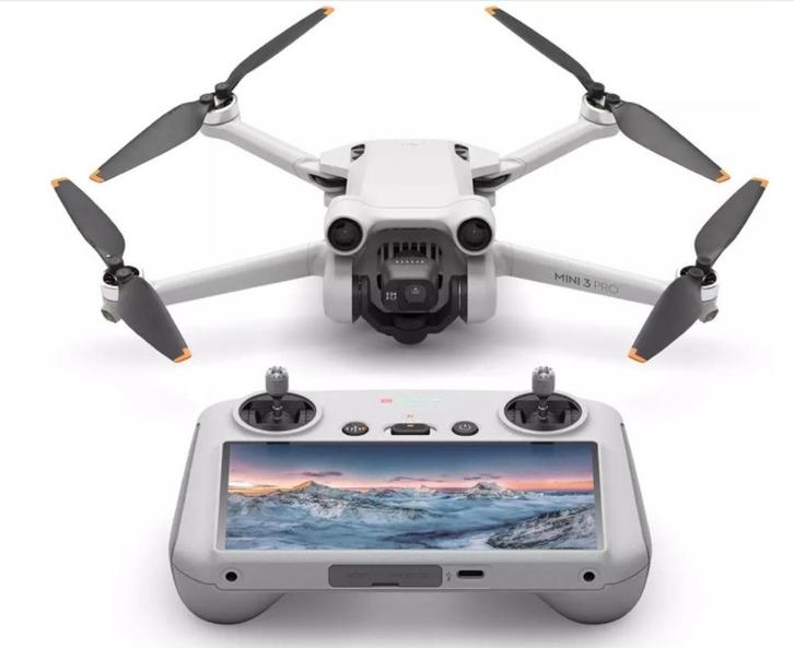 DJI drone mini 3 Pro + 5 batt - zeer uitgebreid totaalpakket, Audio, Tv en Foto, Drones, Zo goed als nieuw, Ophalen of Verzenden
