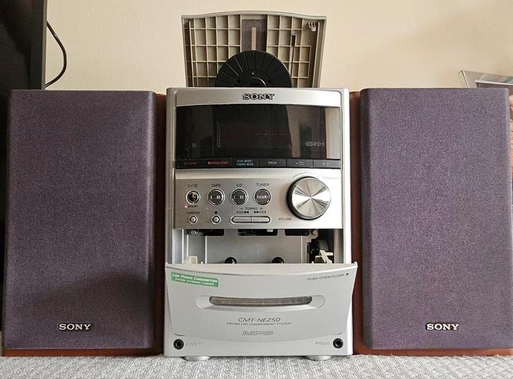 Sony CMT-Nez 50. CD-speler, cassettespeler,  radio, RDS, mp3, Audio, Tv en Foto, Stereoketens, Zo goed als nieuw, Cd-speler, Sony