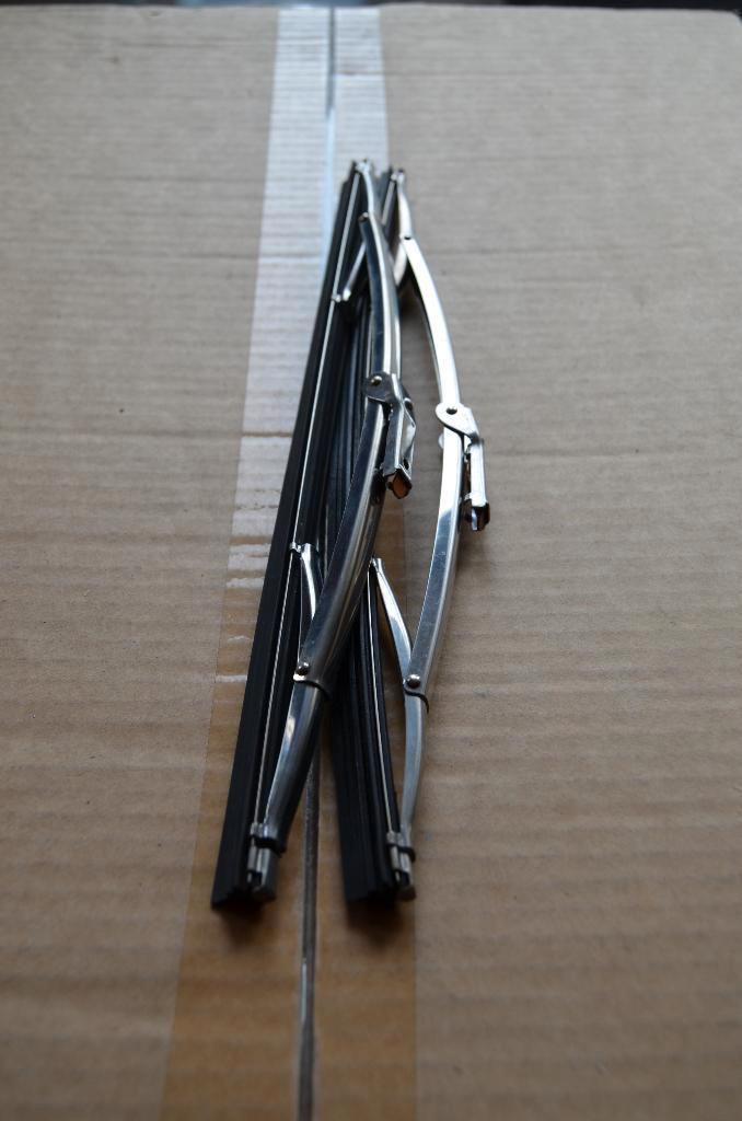 Ruitenwisserbladen voor diverse klassiekers, Autos : Pièces & Accessoires, Vitres & Accessoires, Daihatsu, Honda, Pièces Oldtimer ou Ancêtre