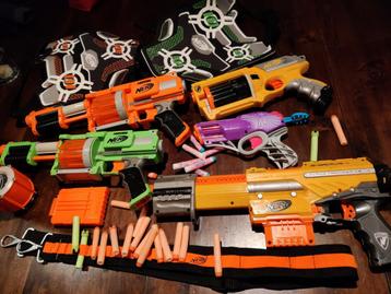 Lot Nerf speelgoed, geweren, pistool, harnas 