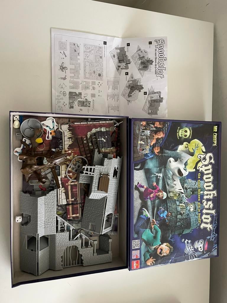 Spookslot, Hobby en Vrije tijd, Ophalen, Zo goed als nieuw