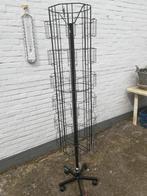 Een kaartcarrousel, Ophalen