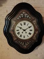 Antiek Franse klok Oeil de Boeuf 1880 parelmoer uurwerk, Huis en Inrichting, Ophalen of Verzenden, Wandklok