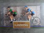 Cyclistes miniatures FLANDRIENS EN BOITE 2X METAL, Collections, Jouets, Enlèvement ou Envoi