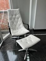 Design wit lederen draaibare fauteuils, Ophalen of Verzenden, Zo goed als nieuw