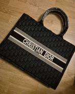 Nieuwe Cristian Dior tas, Handtassen en Accessoires, Tassen | Damestassen, Ophalen