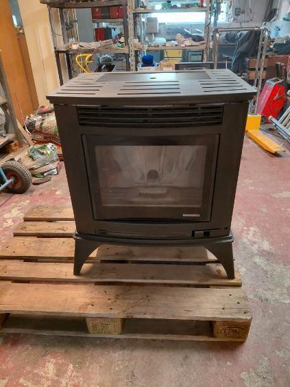 Poêle à pellet, Huis en Inrichting, Kachels, Zo goed als nieuw, Ophalen