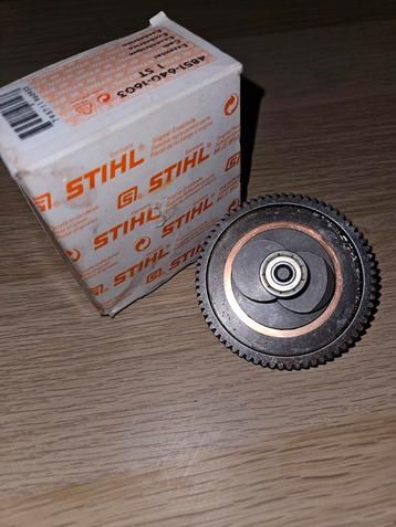 Axe pour  Stihl HSA 86 beschikbaar voor biedingen