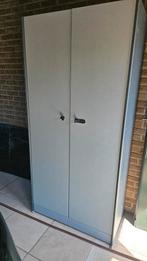 Stevige opbergkast, Huis en Inrichting, Kasten | Roldeurkasten en Archiefkasten, Ophalen, Zo goed als nieuw
