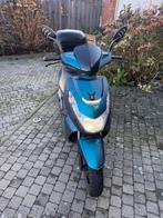 Peugeot kisbee 50cc A klasse, Fietsen en Brommers, Ophalen, Zo goed als nieuw