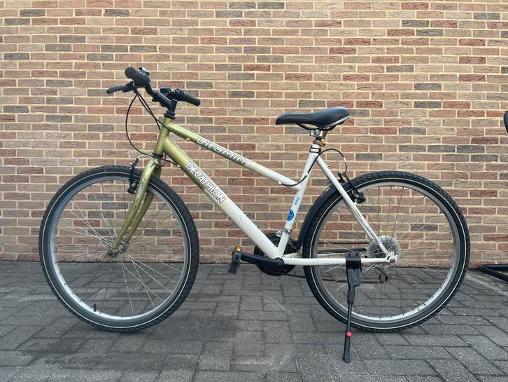 Mountainbike 26 inch met 3 versnellingen, Fietsen en Brommers, Fietsen | Dames | Sportfietsen en Toerfietsen, Zo goed als nieuw