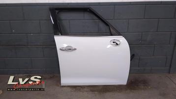 Portier 4Deurs rechts-voor van een Mini Countryman (B15) beschikbaar voor biedingen