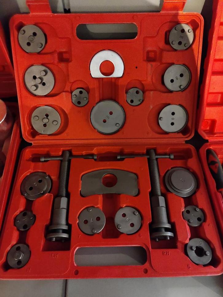 UltraToolz 21 delige universele remzuiger terugstelset, Auto diversen, Autogereedschap, Ophalen of Verzenden