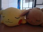 Pikachu en eevee knuffel, Kinderen en Baby's, Ophalen, Zo goed als nieuw