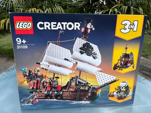 Lego 31109 Creator 3-in-1 Piratenschip, Hobby en Vrije tijd, Modelbouw | Overige, Nieuw, Ophalen