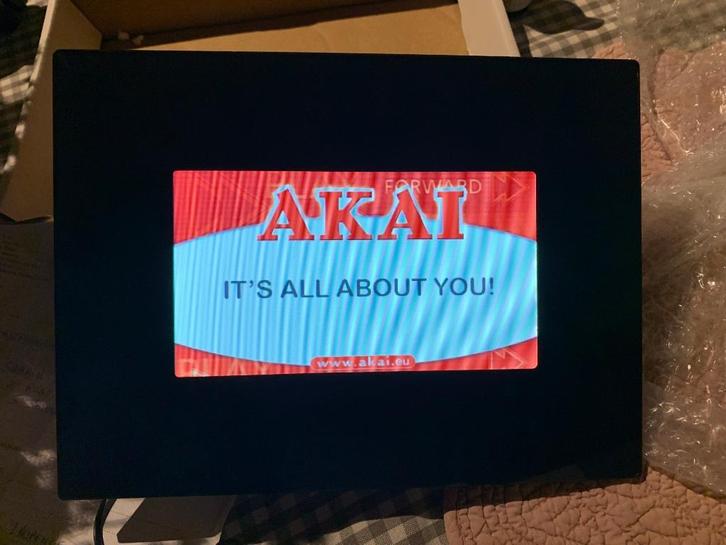 Akai digitale fotolijst 7" digitale fotolijst, Computers en Software, Monitoren, Zo goed als nieuw, Ingebouwde speakers, Verzenden