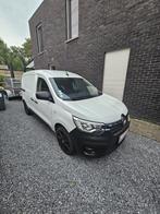 Renault Express 6/2023 23000km full option, Voorwielaandrijving, 4 deurs, 4 cilinders, Leder en Stof