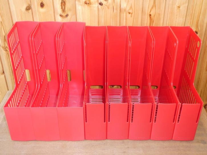 8 Tijdschriftenhouders, Diversen, Bureau-accessoires, Gebruikt, Ophalen