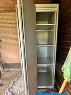 Design kleerkast, Ophalen, Gebruikt, Metaal, 100 tot 150 cm