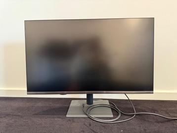 Samsung LF32TU870VPXEN  beschikbaar voor biedingen