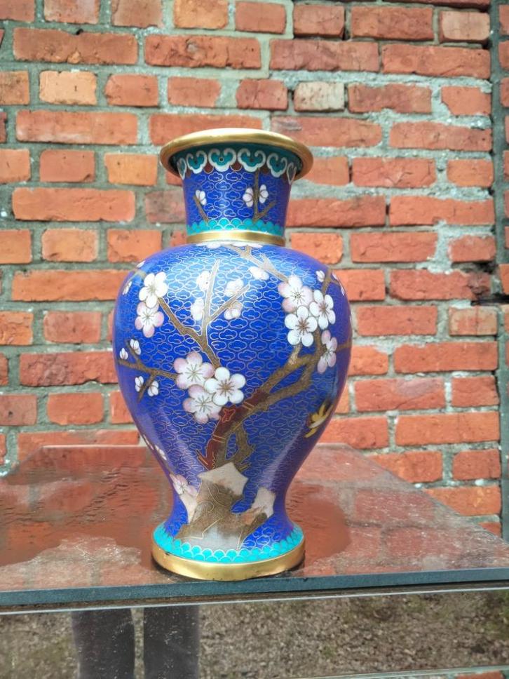 cloisonné vaas Oosters China bloesem patroon, Antiek en Kunst, Antiek | Woonaccessoires, Ophalen of Verzenden