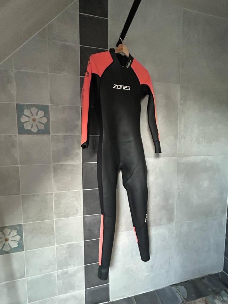 ZONE3 Venture Neoprene Suit (Swimsuit) - €100 (2/3mm), Watersport en Boten, Windsurfen, Nieuw, Ophalen