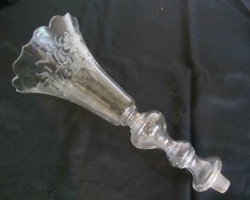 Flûte ancienne en cristal taillé pour environnement de table, Antiquités & Art, Antiquités | Verre & Cristal, Envoi