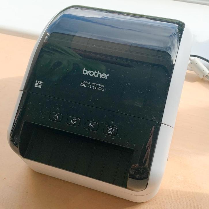 Imprimante étiquette Brother QL-1100C, Informatique & Logiciels, Imprimantes, Comme neuf, Imprimante, Imprimante thermique, Impression noir et blanc