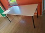 Table de bureau Ikea, Maison & Meubles, Comme neuf, Enlèvement, Métal