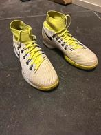 Nike schoenen, Sport en Fitness, Voetbal, Ophalen of Verzenden, Zo goed als nieuw, Schoenen
