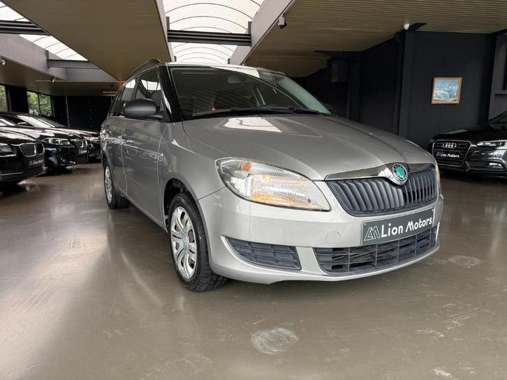 SKODA FABIASkoda Fabia 1.2 TDI DPF Combi *Euro5, Auto's, Skoda, Bedrijf, Te koop, Fabia, ABS, Boordcomputer, Centrale vergrendeling