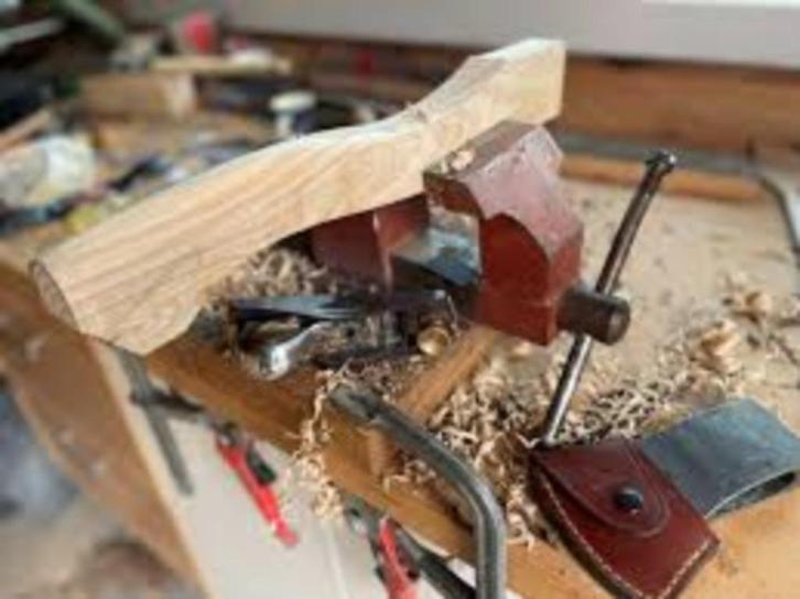 Tak van een es gezocht ( tegen betaling), Hobby en Vrije tijd, Knutselen, Ophalen