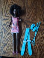 Barbie pop vintage met ski/snowboard uitrusting, Ophalen, Zo goed als nieuw, Pop