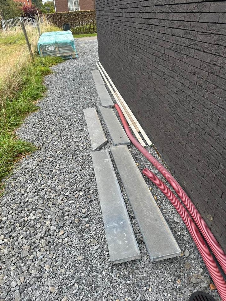 Seuil en pierre bleue, Doe-het-zelf en Bouw, Metalen, Zo goed als nieuw, Ophalen