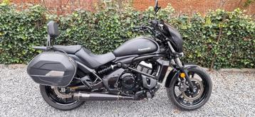 Kawasaki vulcan 650 s bj 2023 met zeer lichte schade beschikbaar voor biedingen