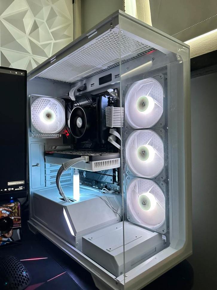 Gaming pc AM5, Computers en Software, Desktop Pc's, Gebruikt, 3 tot 4 Ghz, SSD, 32 GB, Met videokaart, Gaming, Ophalen