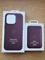 iPhone 15 Pro hoesje + wallet case met MagSafe, Hoesje of Tasje, Gebruikt, Ophalen of Verzenden