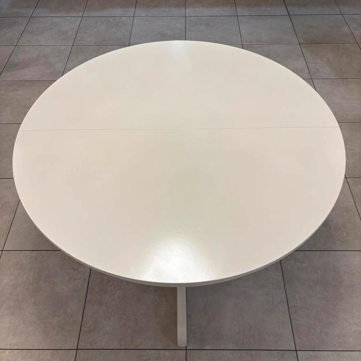 Keukentafel met 4 stoelen., Huis en Inrichting, Tafels | Bijzettafels, Gebruikt, Overige vormen, 75 cm of meer, Overige materialen