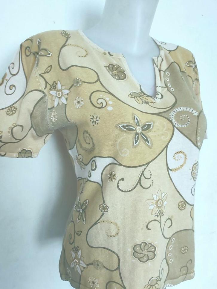 Fijn gebreide top One Two Three (1.2.3) maat 42/44, Kleding | Dames, Topjes, Beige, Korte mouw, Ophalen of Verzenden