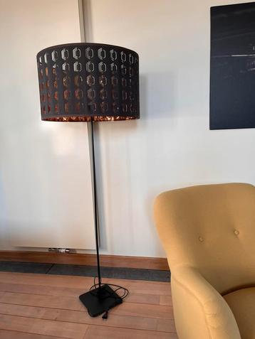 Lampadaire, Comme neuf, Contemporain, Métal, 150 à 200 cm
