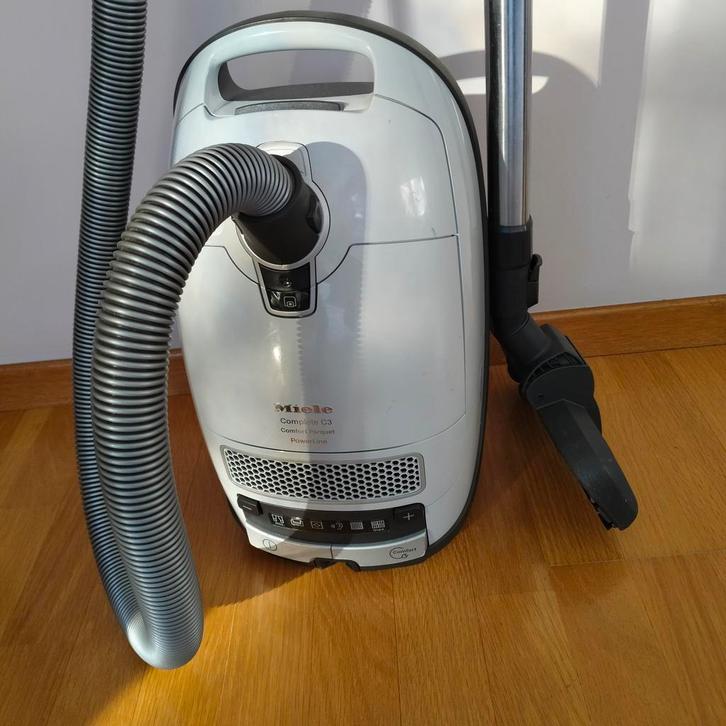 MİELE COMPLETE C3 COMFORT PARQUET POWERLİNE, Elektronische apparatuur, Stofzuigers, Stofzuiger, Ophalen of Verzenden