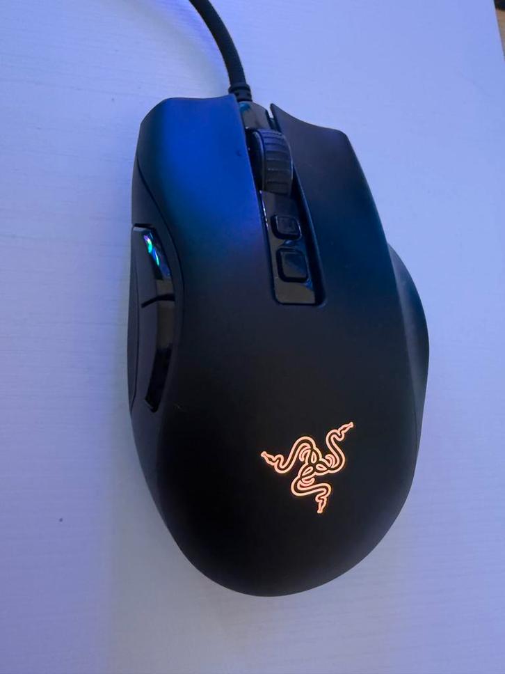 Razer Naga V2 Pro, Computers en Software, Muizen, Zo goed als nieuw, Muis, Rechtshandig, Draadloos, Gaming muis, Ophalen of Verzenden