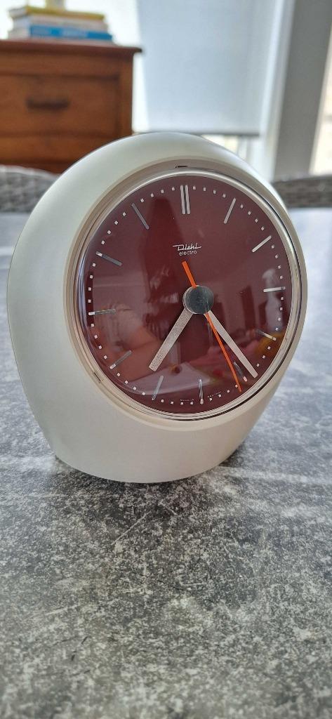 Klok Diehl Electro off white bureauclock met bordeaux, Antiek en Kunst, Antiek | Klokken, Ophalen of Verzenden