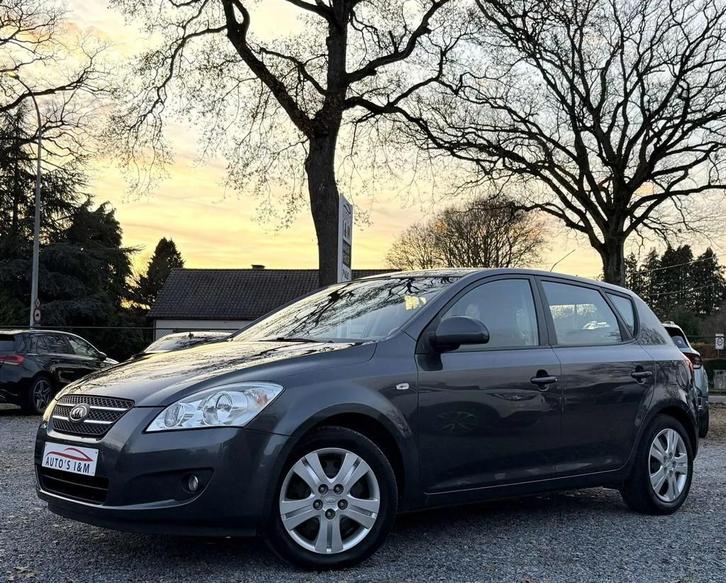 Kia Ceed cee'd 1.4i Benzine 2009 46dkm Airco Elek ruiten Gar, Autos, Kia, Entreprise, Achat, (Pro) Cee d, ABS, Airbags, Air conditionné