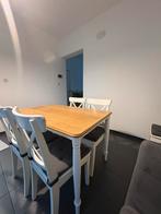 Table Ikea avec quatre chaises, Antiquités & Art, Enlèvement