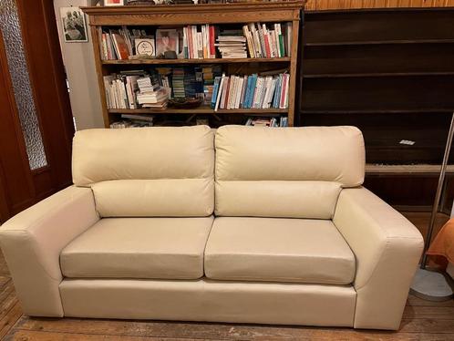 canapé 2 places spacieux couleur crème, Huis en Inrichting, Zetels | Zetels, Zo goed als nieuw, Rechte bank, Driepersoons, 150 tot 200 cm