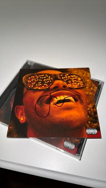 The Weekend hand signed collectors CD beschikbaar voor biedingen