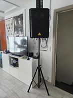 Behringer Eurolive VS1220 + Fun Generation voeten, Zo goed als nieuw, 120 watt of meer, Front, Rear of Stereo speakers, Ophalen
