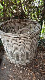 Mooie grote gevlochten mand, Ophalen, Zo goed als nieuw, Mand